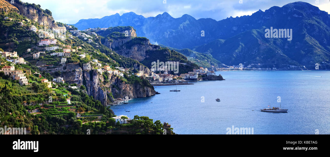 Magnifique côte amalfitaine,vue panoramique,campania,italie. Banque D'Images