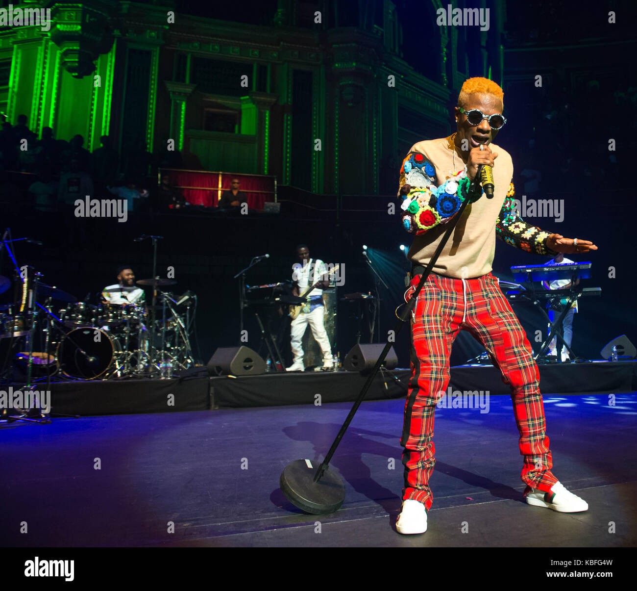 Londres, Royaume-Uni, le 29 septembre 2017.. wizkid effectue sur scène au Royal Albert Hall. Michael tubi / alamy live news Banque D'Images