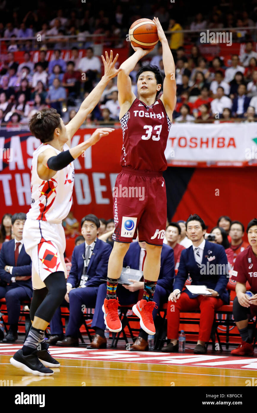 Takumi hasegawa (brave tonnerres), le 29 septembre 2017 - basket-ball : 2017-2018 b.ligue b1 match d'ouverture entre kawasaki brave tonnerres - Nagoya diamond les dauphins au todoroki arena de Kanagawa, Japon. (Photo par yohei osada/aflo sport) Banque D'Images