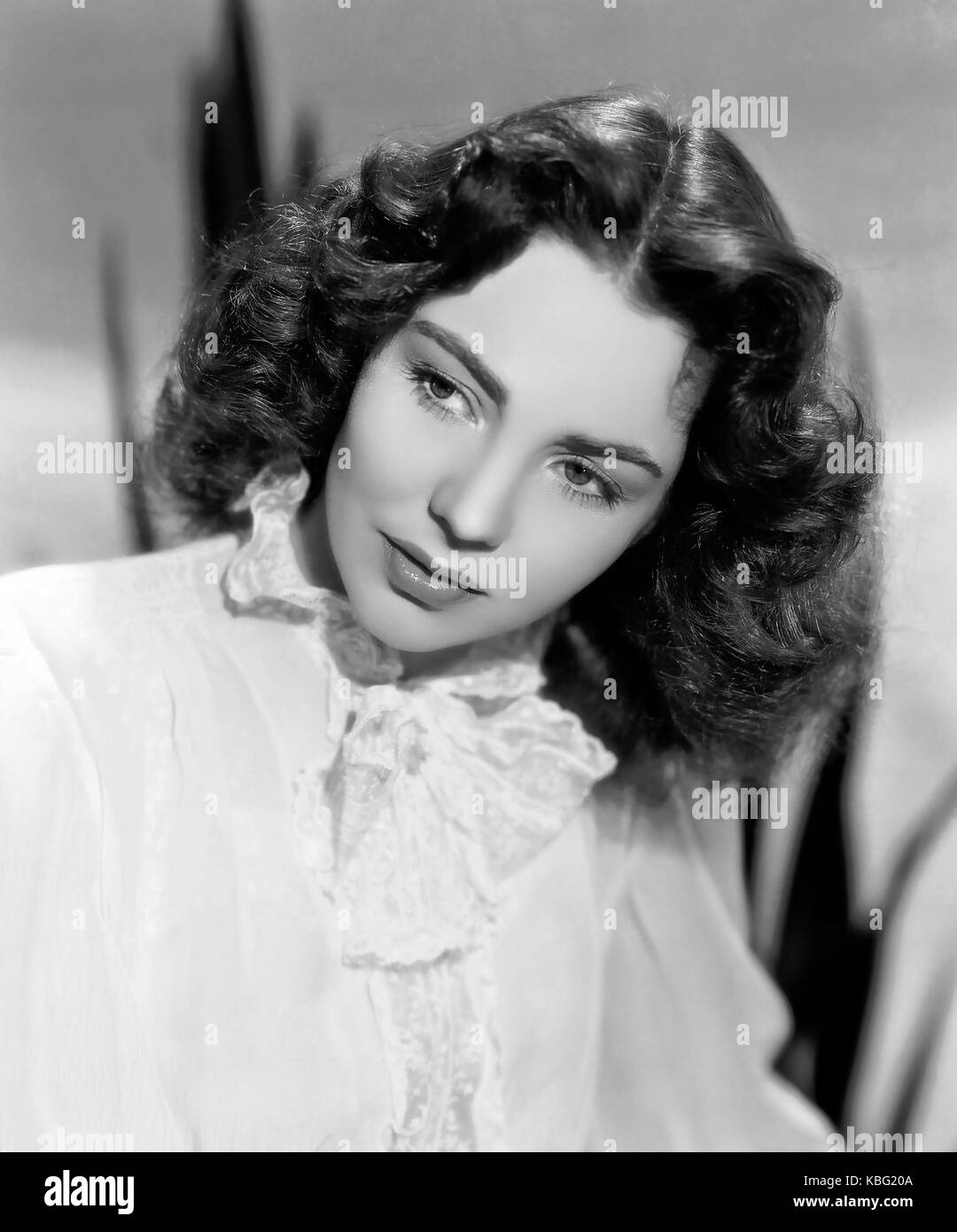 Jennifer JONES (1919-2009) actrice de film américaine vers 1944 Banque D'Images