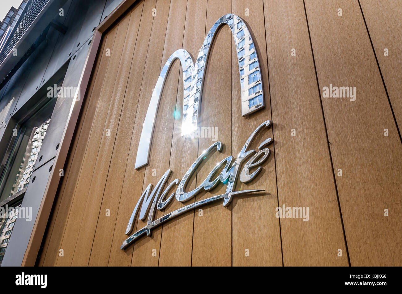 Logo mccafe au Mcdonald's nyc Banque D'Images