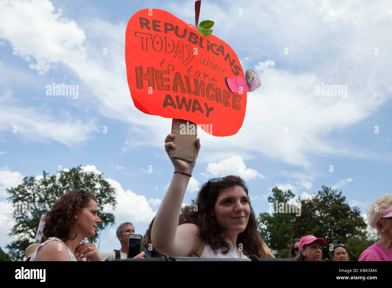 27 juin 2017 : manifestation devant les libéraux de Capitole pour enregistrer (Obamacare Affordable Care Act), l'assurance-maladie et Medicaid - Washington, DC USA Banque D'Images