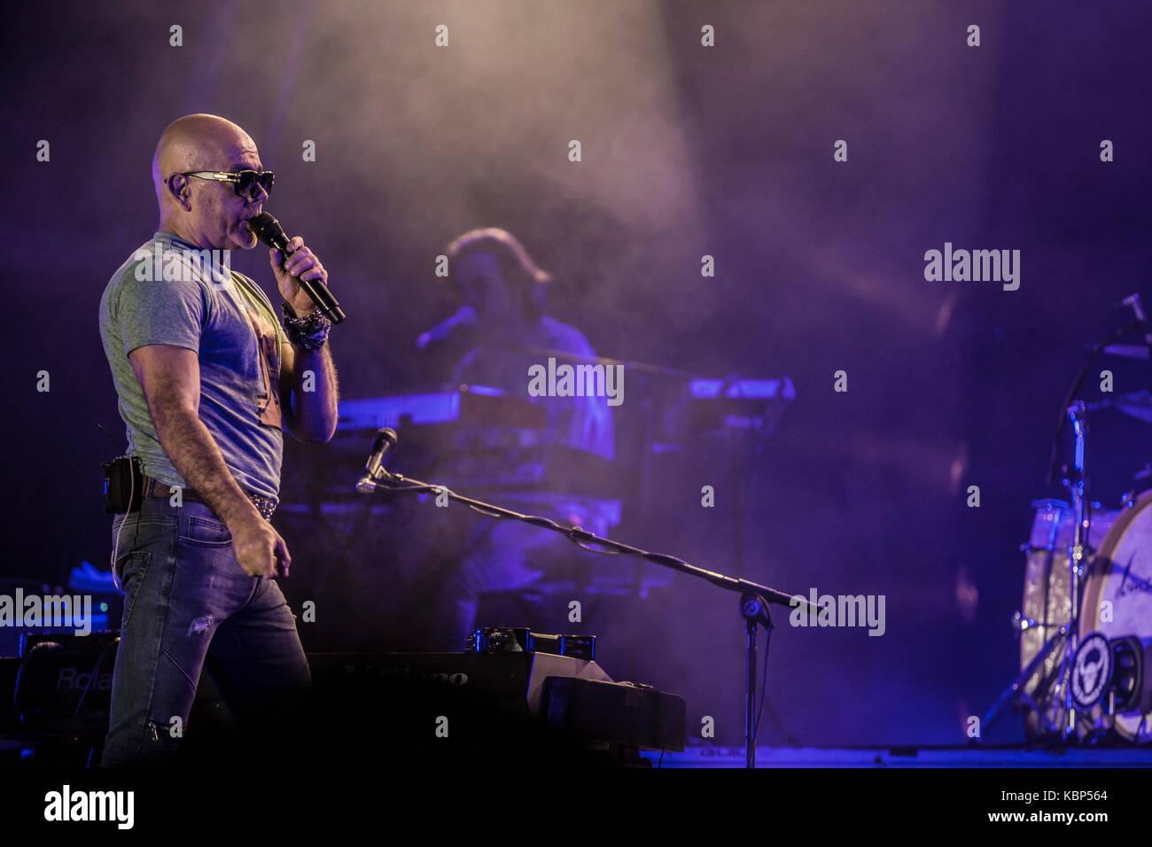 Viana do Castelo, Portugal, 15 Septembre 2017 : Artiste Pedro Abrunhosa dans la participation au Festival Viana Bate forte qui a eu lieu à Viana. Banque D'Images