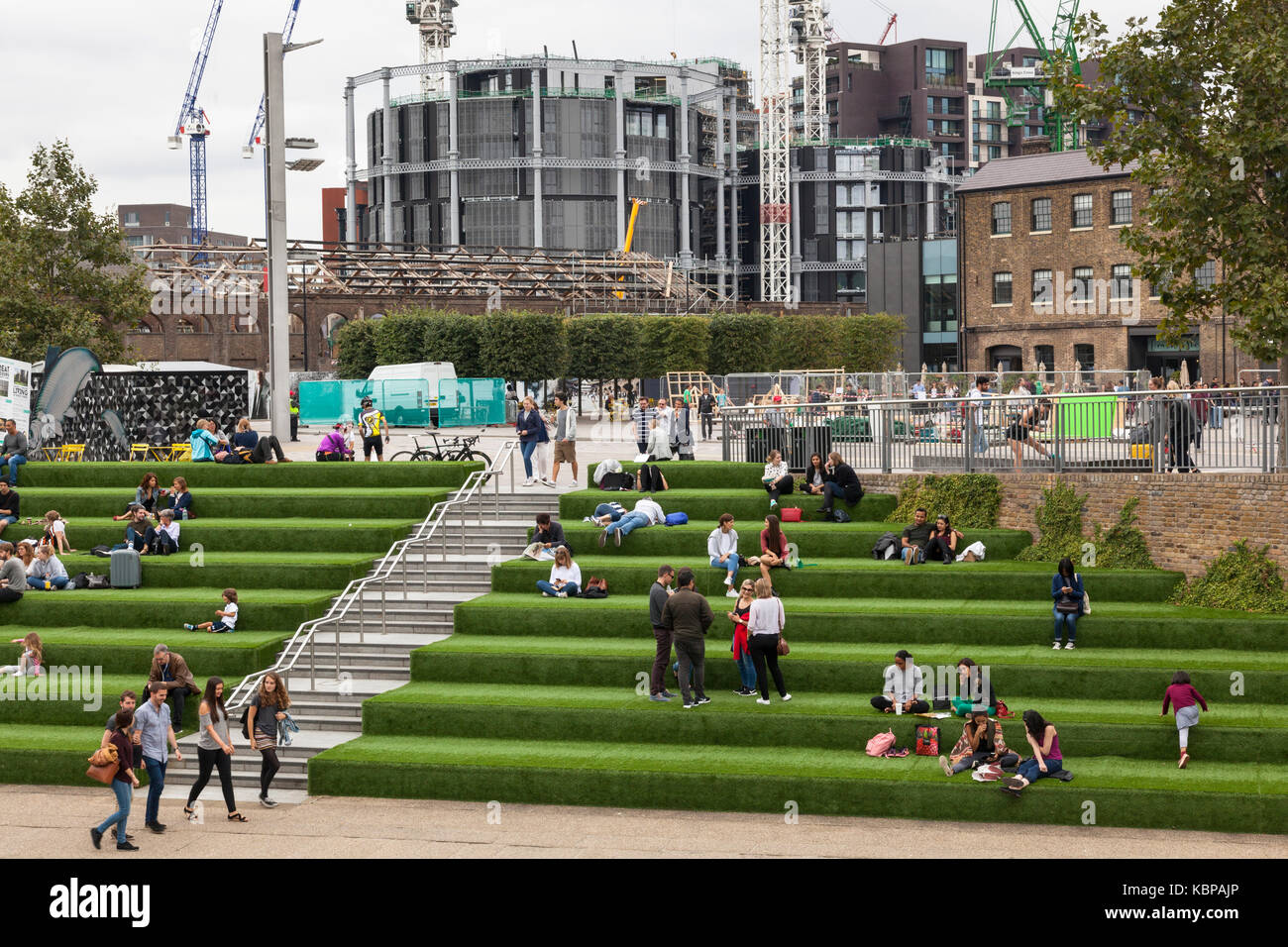 Étapes à Canal, Kings Cross, London, UK Banque D'Images