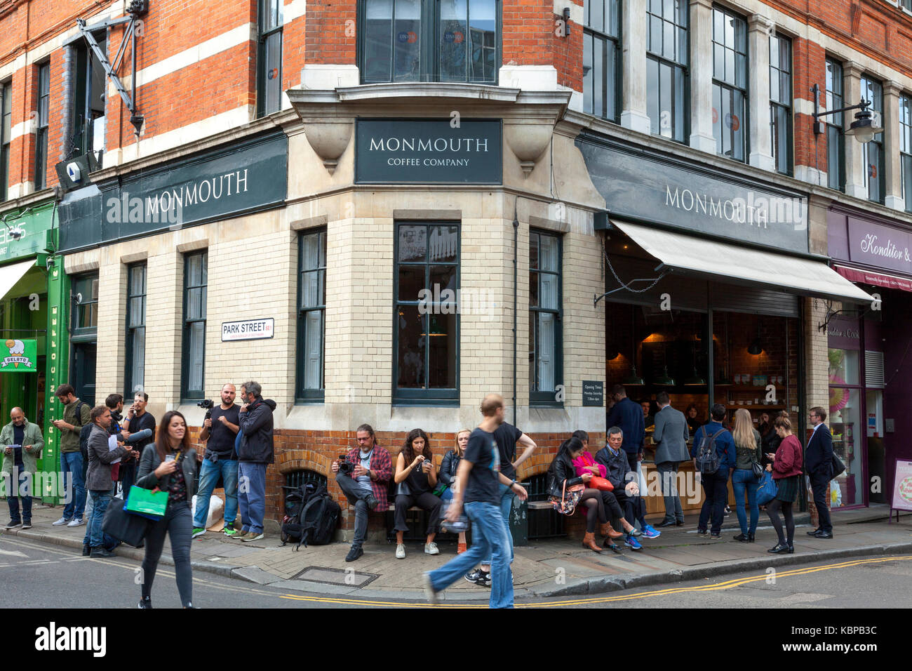 Le Monmouth Coffee Company, Borough Market, London, Angleterre, Royaume-Uni Banque D'Images