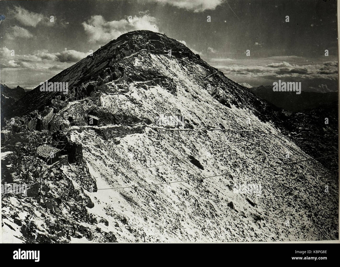 Standpunkt Cima di coupole, Cima di coupole und. Cima d'Asta. ( Fortsetzung zu WK1 ALB018 04725a) BildID (15428628) Banque D'Images