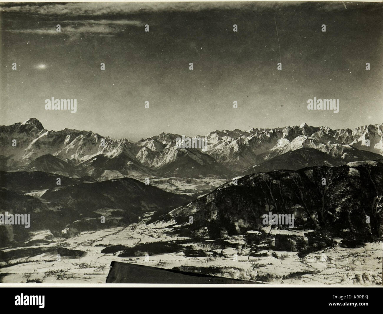 Geschen Panorama vom Dobratsch gegen S.S.W., u.W.N.W. (11) 3,1917 (BildID) 15499266 Banque D'Images