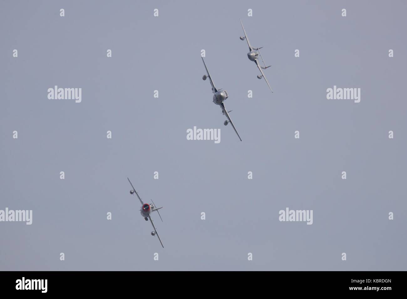 Mikoyan-Gurevich MiG-15 en vol avec deux chasseurs à réaction de Havilland Vampire du Norwegian Air Force Escadron Historique Banque D'Images