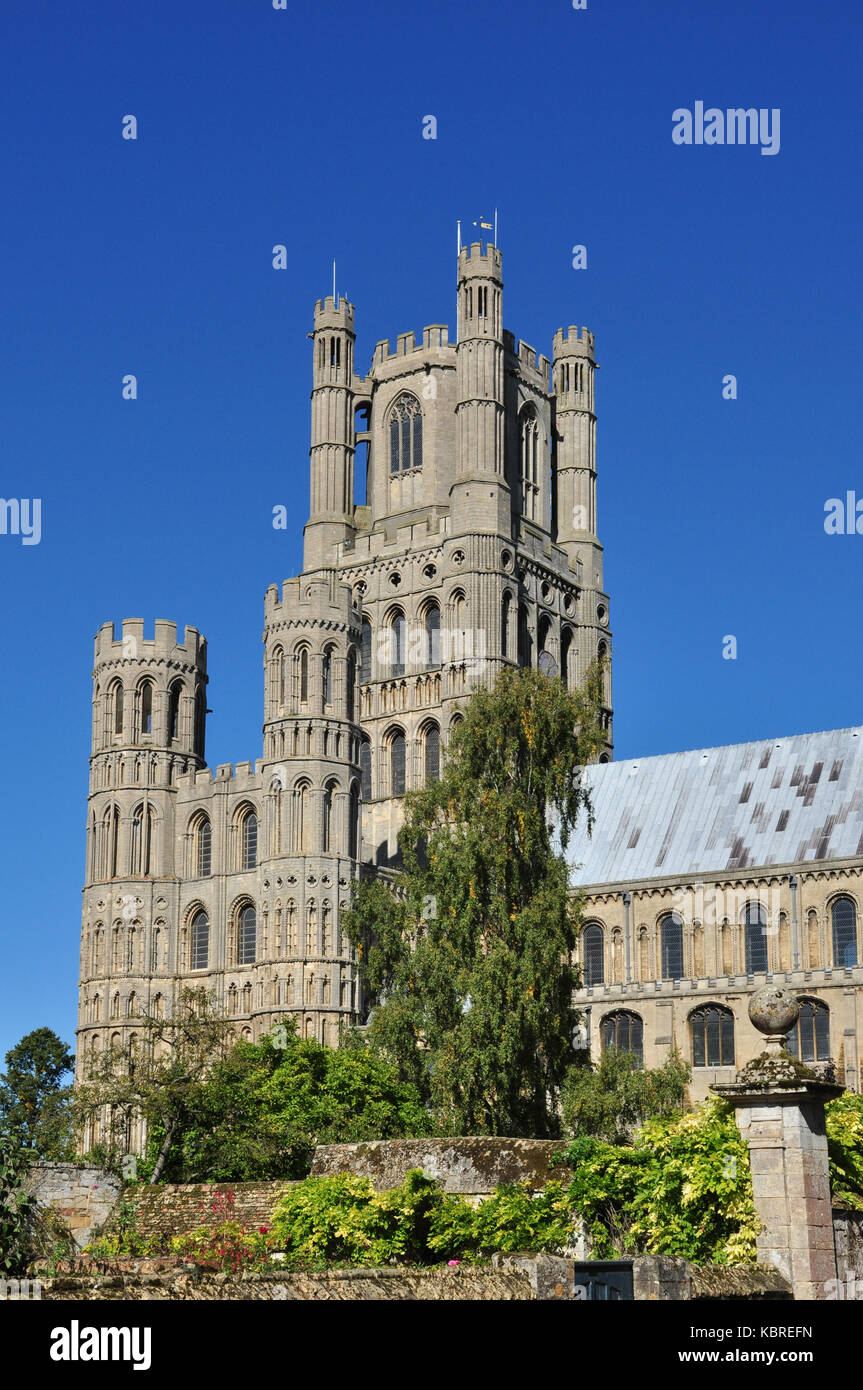 Tour ouest, cathédrale d'Ely, Cambridgeshire, Angleterre, RU Banque D'Images