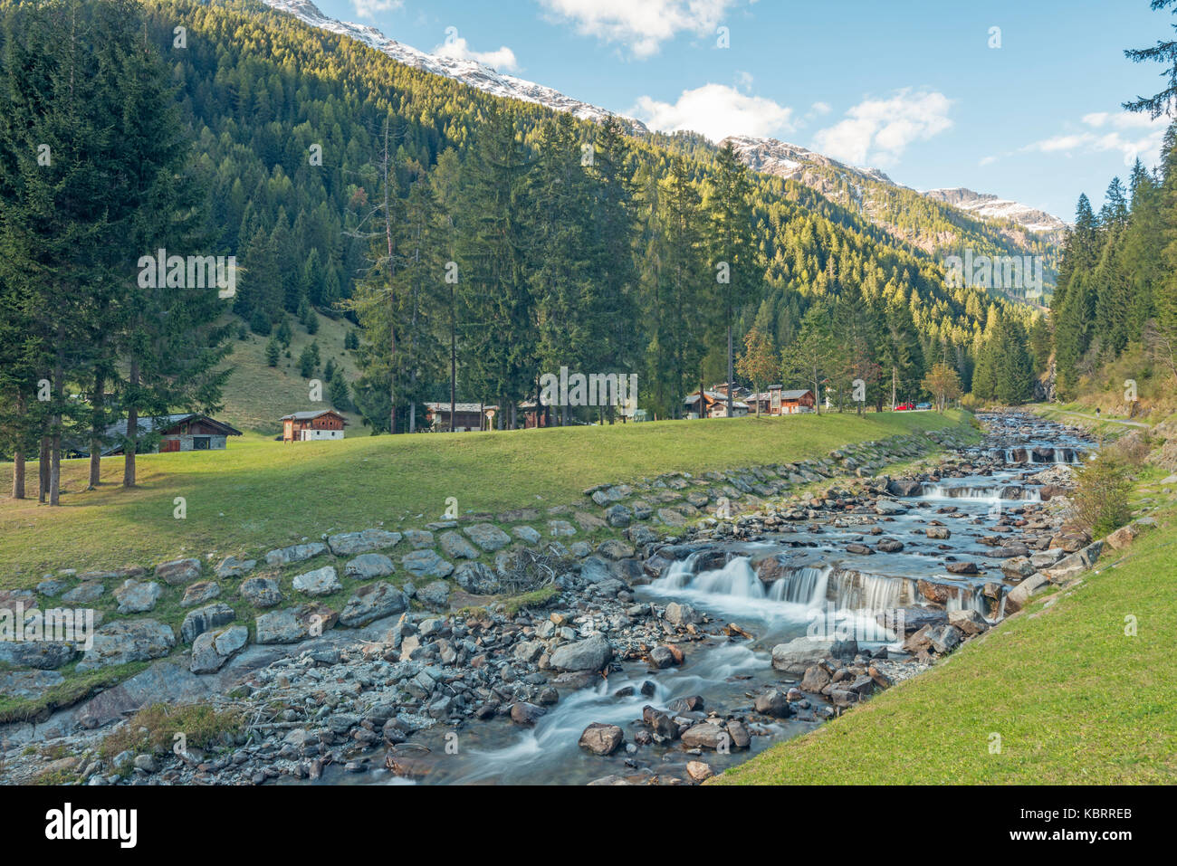 Le rabbin valley et torrent rabbies Banque D'Images