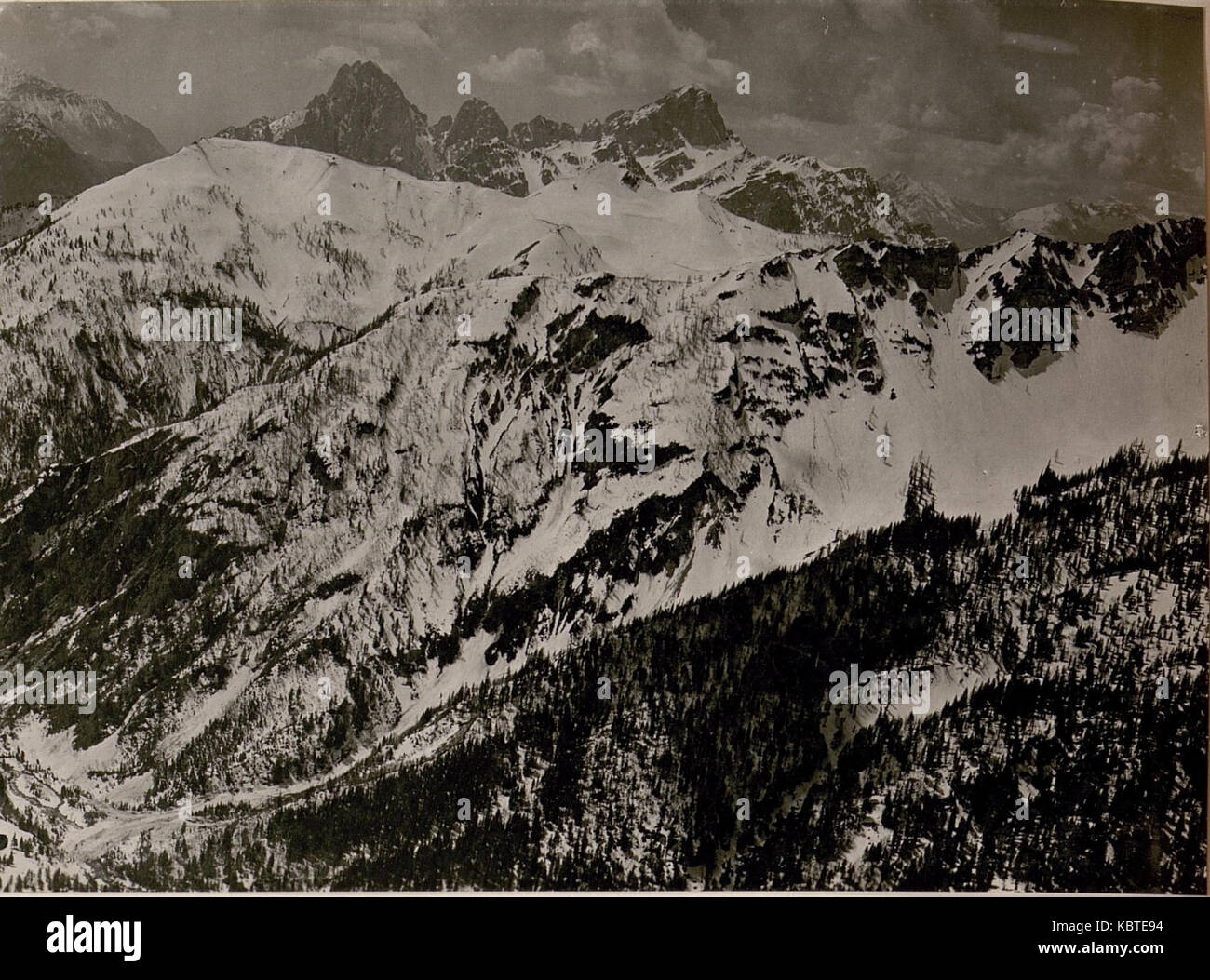 Blick gegen Arc Glazat, Mte.Cullar von der Feldwache 3, section 7,. Ldst. 5104. (10) 5,1917. BildID (15800317) Banque D'Images