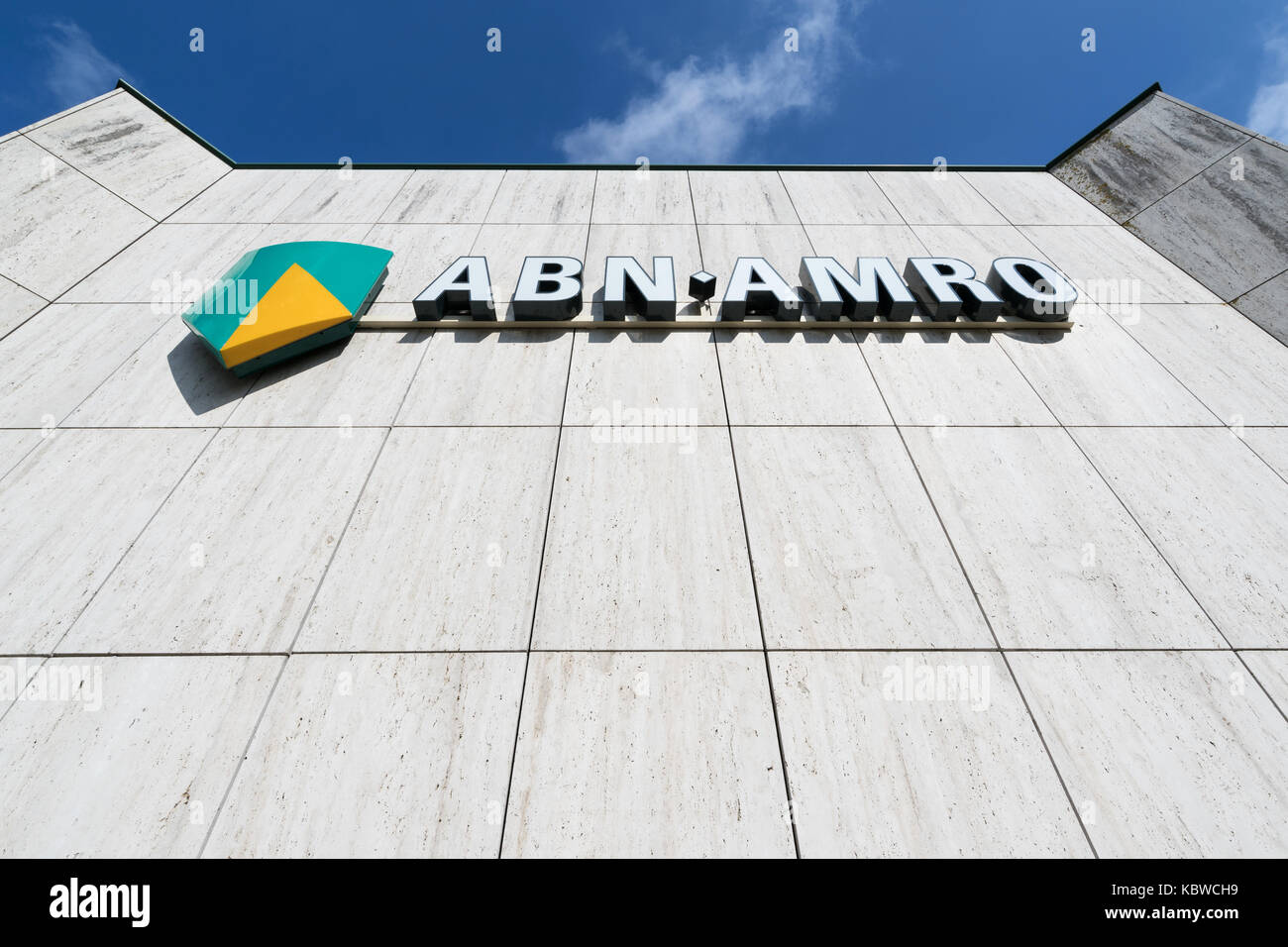 Abn Amro signe en succursale. ABN AMRO est la troisième plus grande banque des Pays-Bas. Banque D'Images