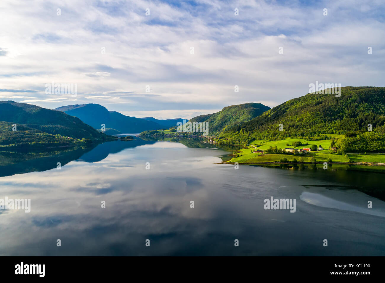 Belle nature Norvège paysage naturel de la photographie aérienne. Banque D'Images
