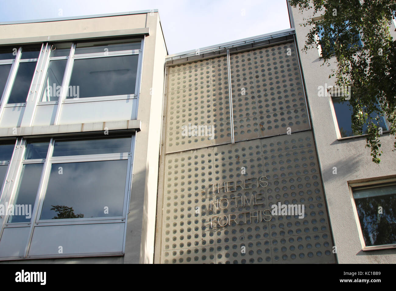 Bâtiments sur Hallesches Ufer Berlin (Allemagne). Banque D'Images