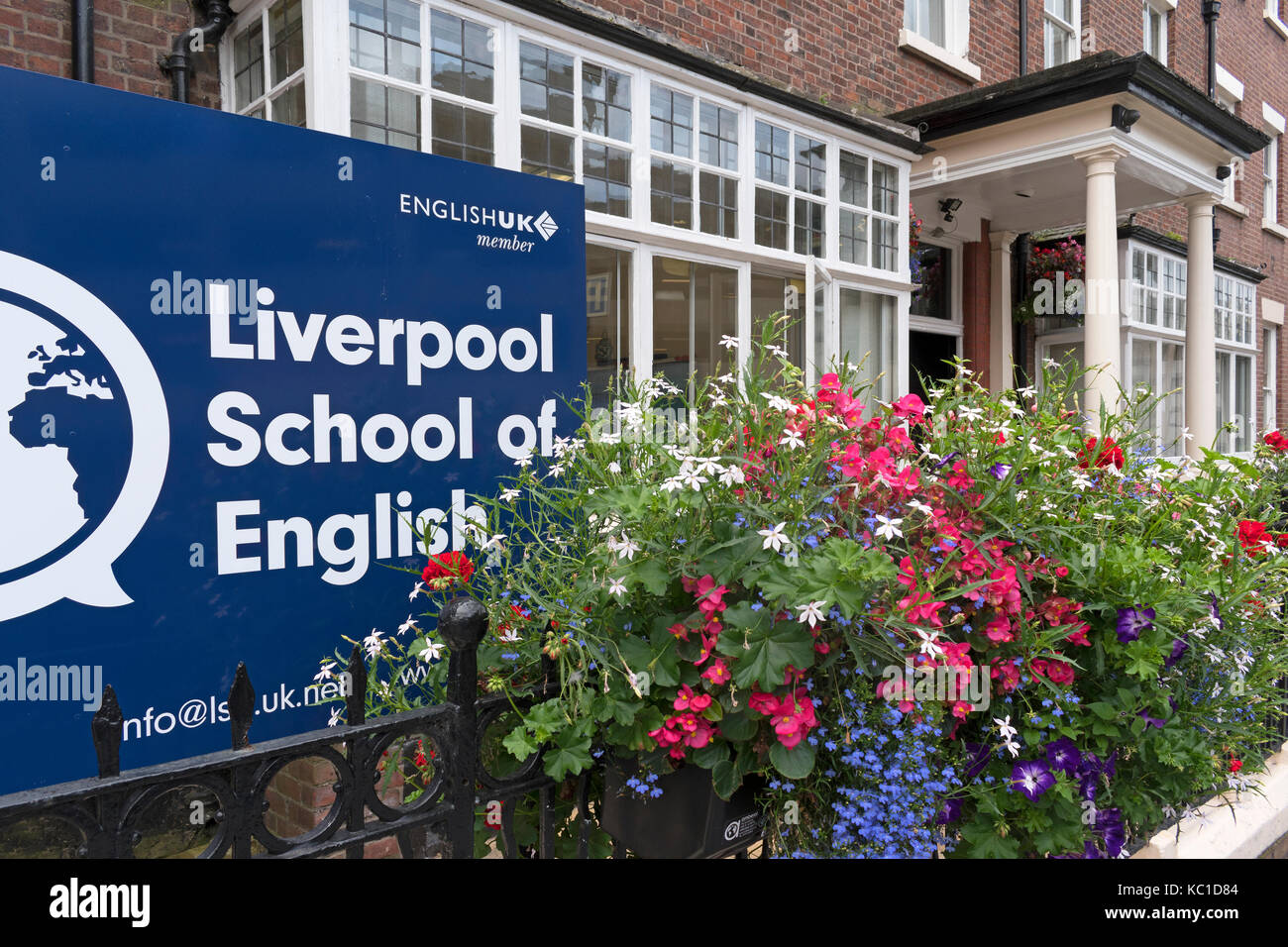 L'école internationale de l'anglais à Liverpool, Angleterre, Royaume-Uni. Banque D'Images