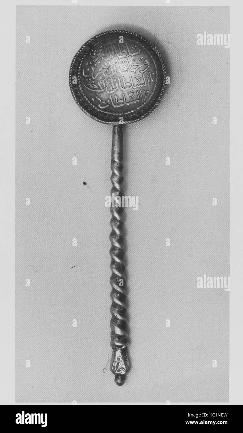 Cuillère, datée 1223 A.H./ A.D. 1808-9, faite en Turquie, Istanbul, l'argent, des colis-dorure, L. 3 5/8 in. (9,2 cm), en métal Banque D'Images
