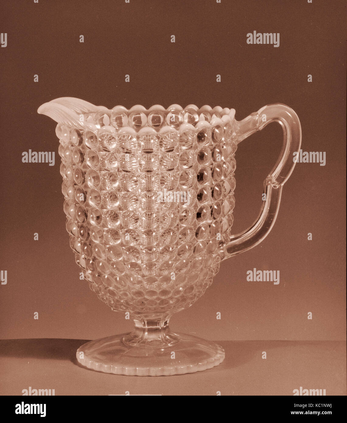 Pichet d'eau, Richards et Hartley Flint Glass Co., ca. 1888 Banque D'Images