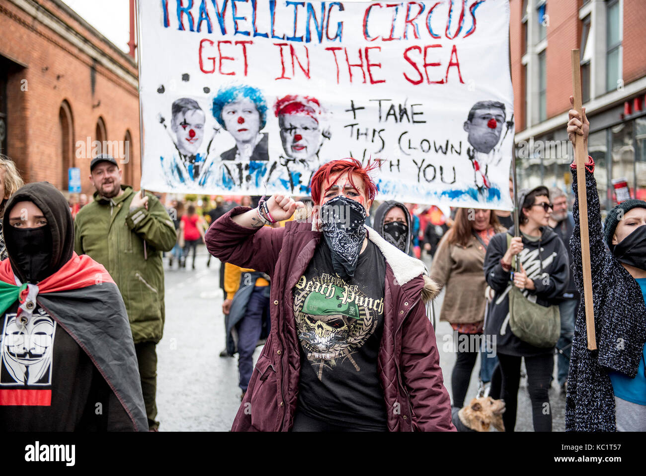 Manchester, UK. 1er octobre 2017. L'Assemblée du peuple contre l'austérité tenir une longue semaine nationale et une démonstration à la conférence du parti conservateur à compter du dimanche 01 octobre dans le centre-ville de Manchester 01/10/2017 © Gary Mather/Alamy Live News Banque D'Images