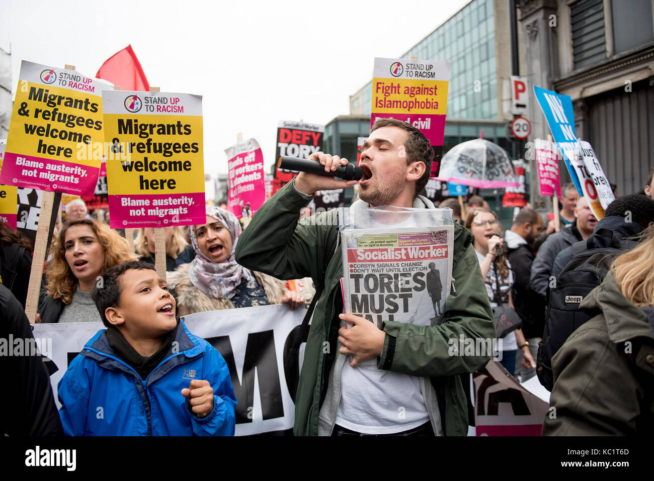 Manchester, UK. 1er octobre 2017. L'Assemblée du peuple contre l'austérité tenir une longue semaine nationale et une démonstration à la conférence du parti conservateur à compter du dimanche 01 octobre dans le centre-ville de Manchester 01/10/2017 © Gary Mather/Alamy Live News Banque D'Images