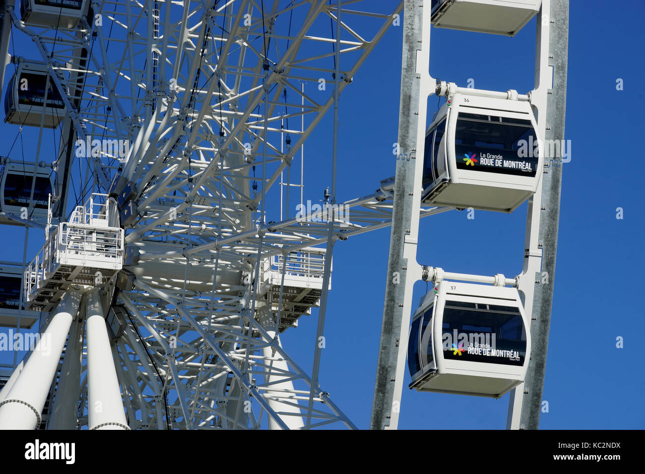 Montréal, Canada, 1 octobre, 2017. la grande roue situé dans le bassin Bonsecours, dans le Vieux-Port de Montréal.credit:Mario Beauregard/Alamy live news Banque D'Images