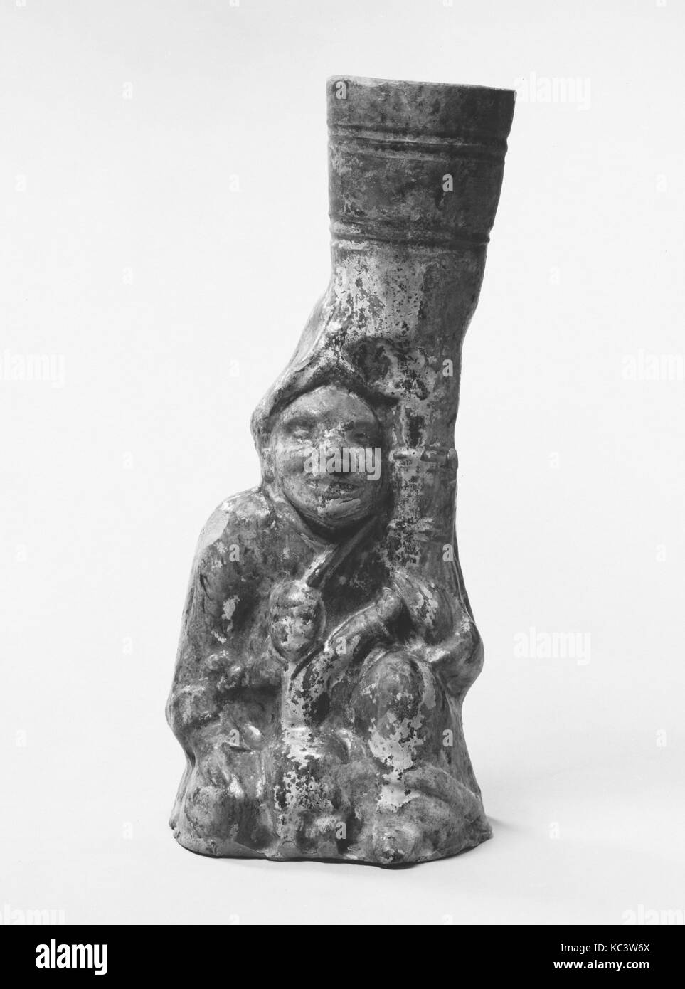 Chandelier, du néolithique à la dynastie Ming (1368-1644), (3200-2000 av. J.-C.) - (1368-1644 après J.-C.), la Chine, en faïence avec green Banque D'Images