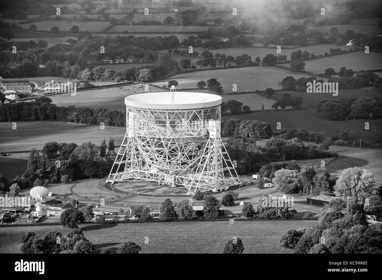 Photo aérienne pendant la remise à neuf de Jodrell Bank Banque D'Images