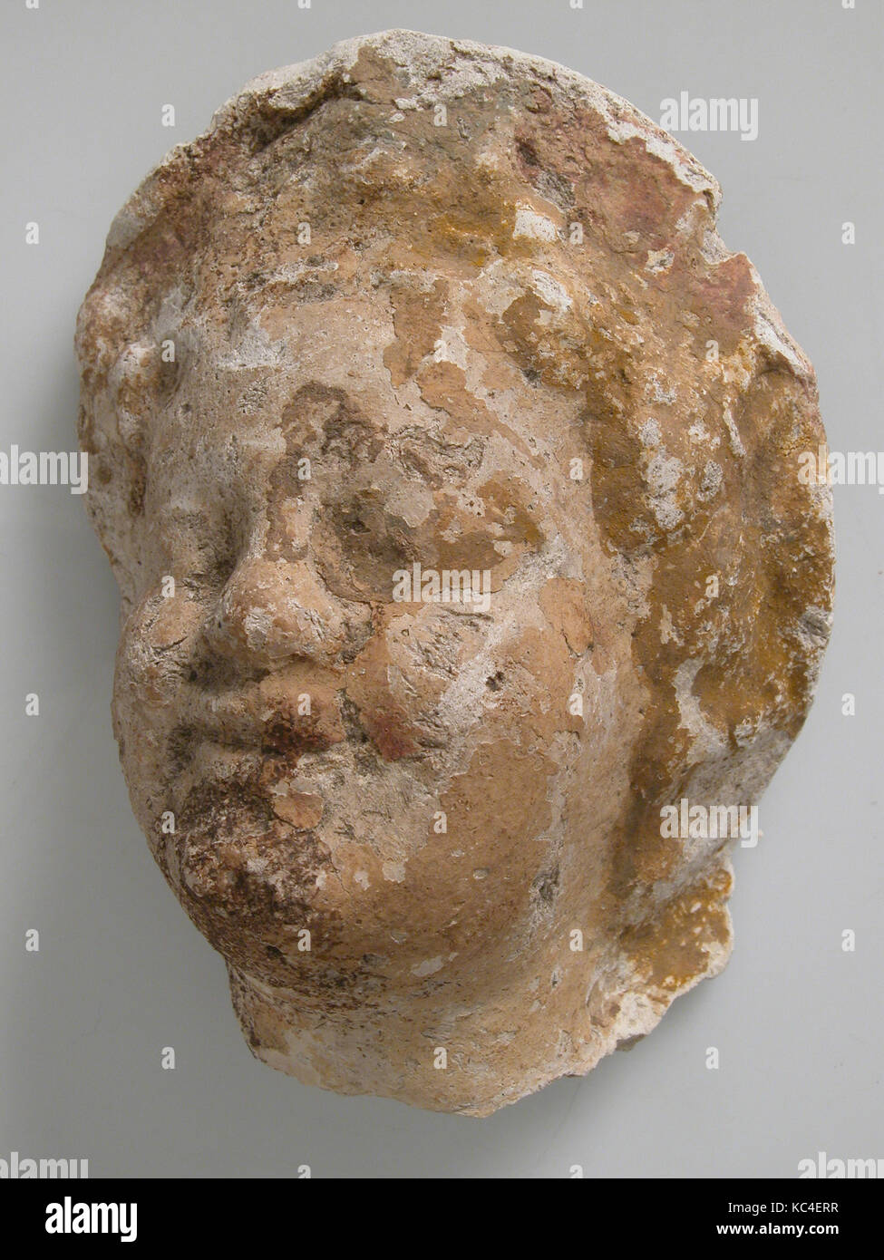 Head, 4e-7e siècle, dans l'Oasis Kharga, Egypte Byzantine, Copte, plâtre, Total : 4 x 3 13/16 15/16 9/16 x 1 in. (12,2 x 9 Banque D'Images