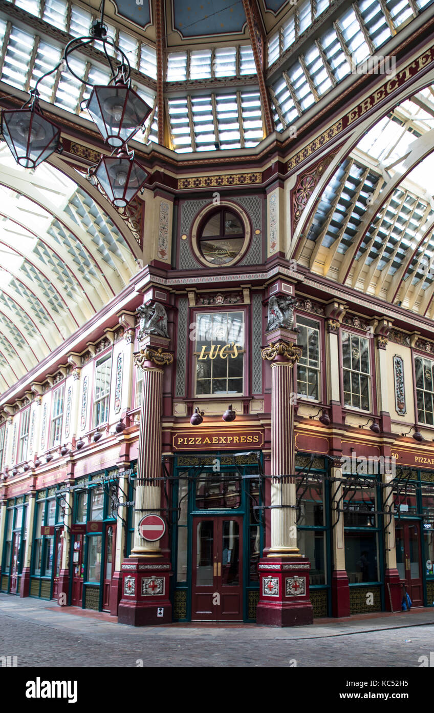 Leadenhall Market Londres historique utilisé comme l'ensemble pour le chemin de traverse dans les films de harry potter Banque D'Images