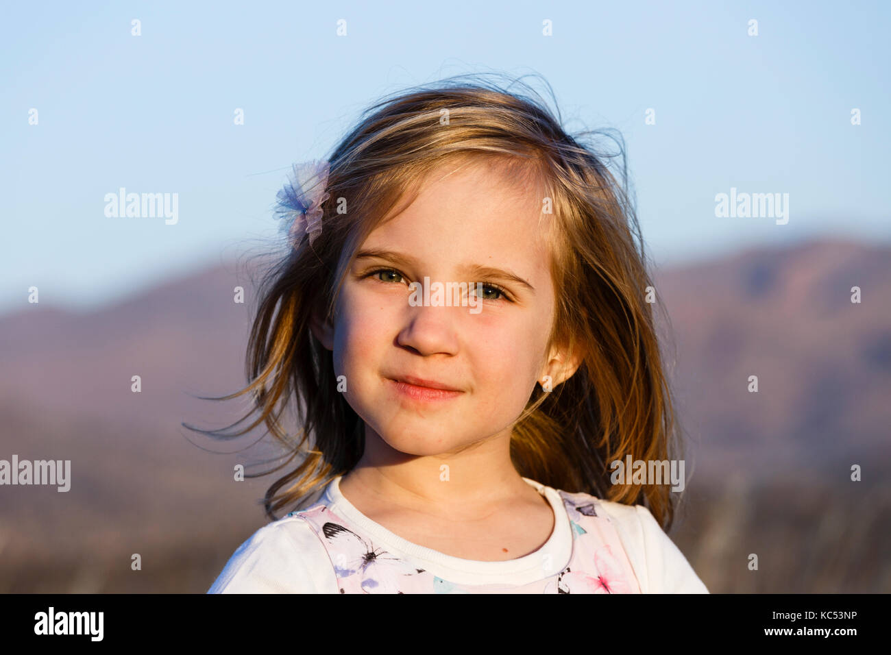 Fille, 4 ans, portrait, Namibie Banque D'Images