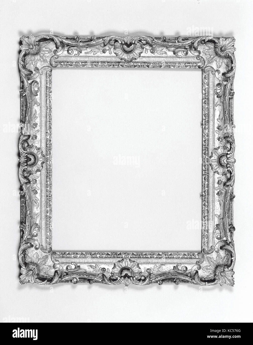 Cadre Rococo, 1750-60, British, pin, 85,7 x 74,2, 64 x 52,2, 67,5 x 54 cm.,  cadres Photo Stock - Alamy