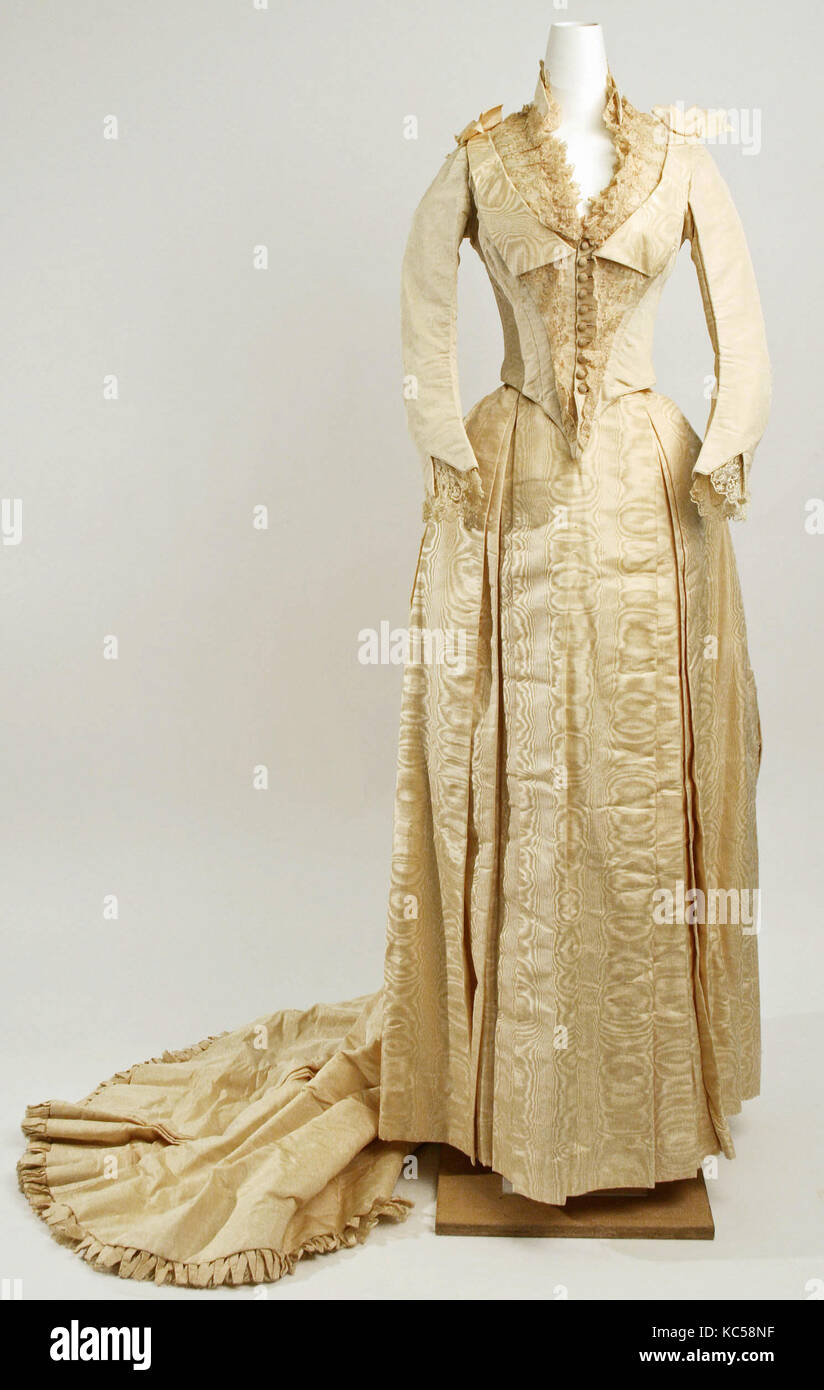 Ensemble de mariage, 1886, American, (a-d) silk Banque D'Images