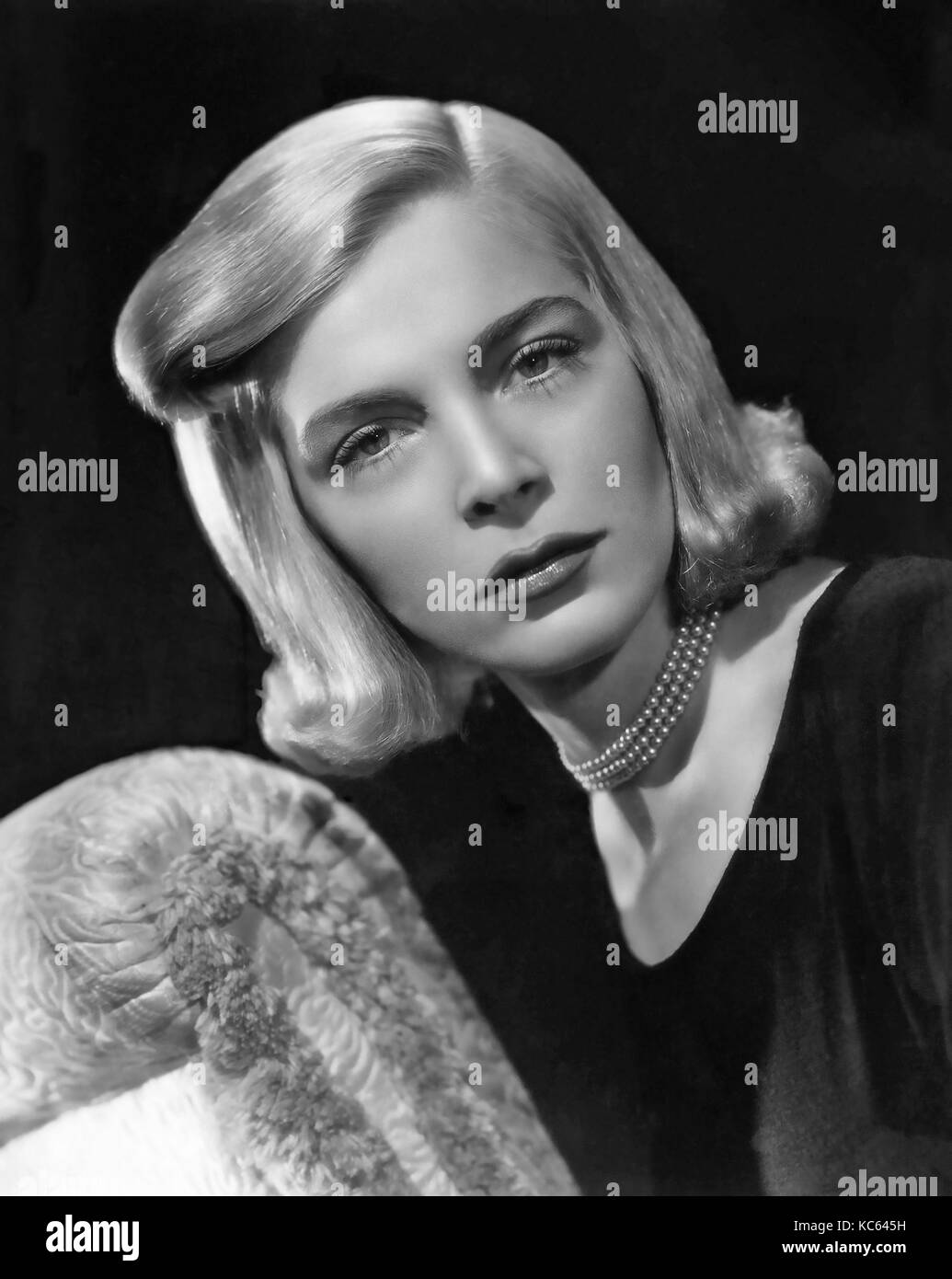 Payé EN ENTIER 1950 Paramount Photos film avec Lizabeth Scott Banque D'Images