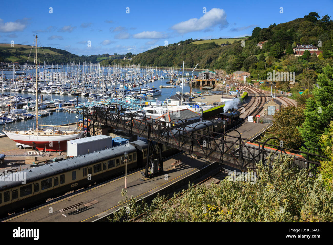 Un train à kingswear capturés dans le sud du Devon Banque D'Images