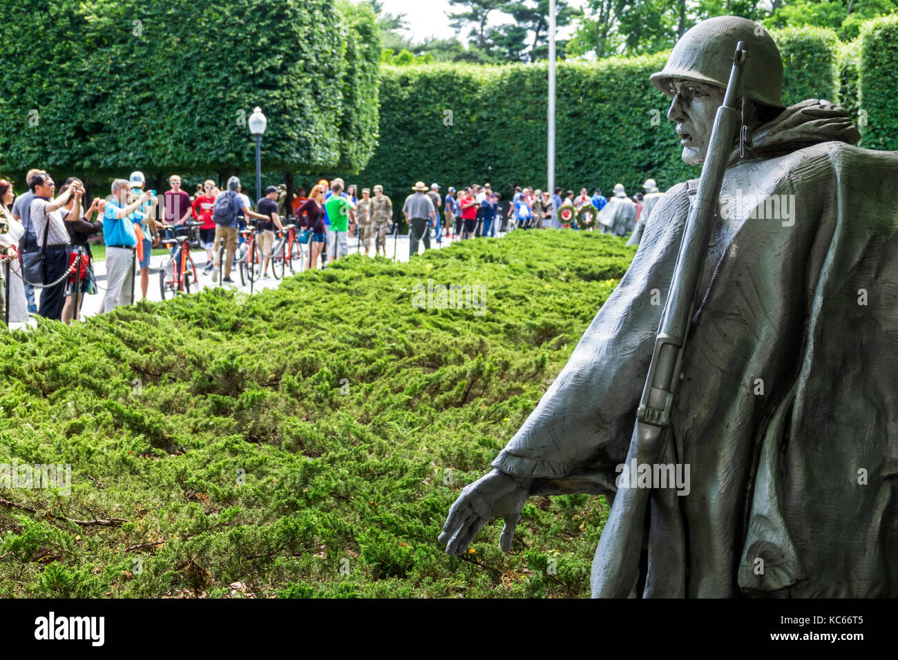 Washington DC, National Mall, Korean War Veterans Memorial, monument, statue, DC170527009 Banque D'Images