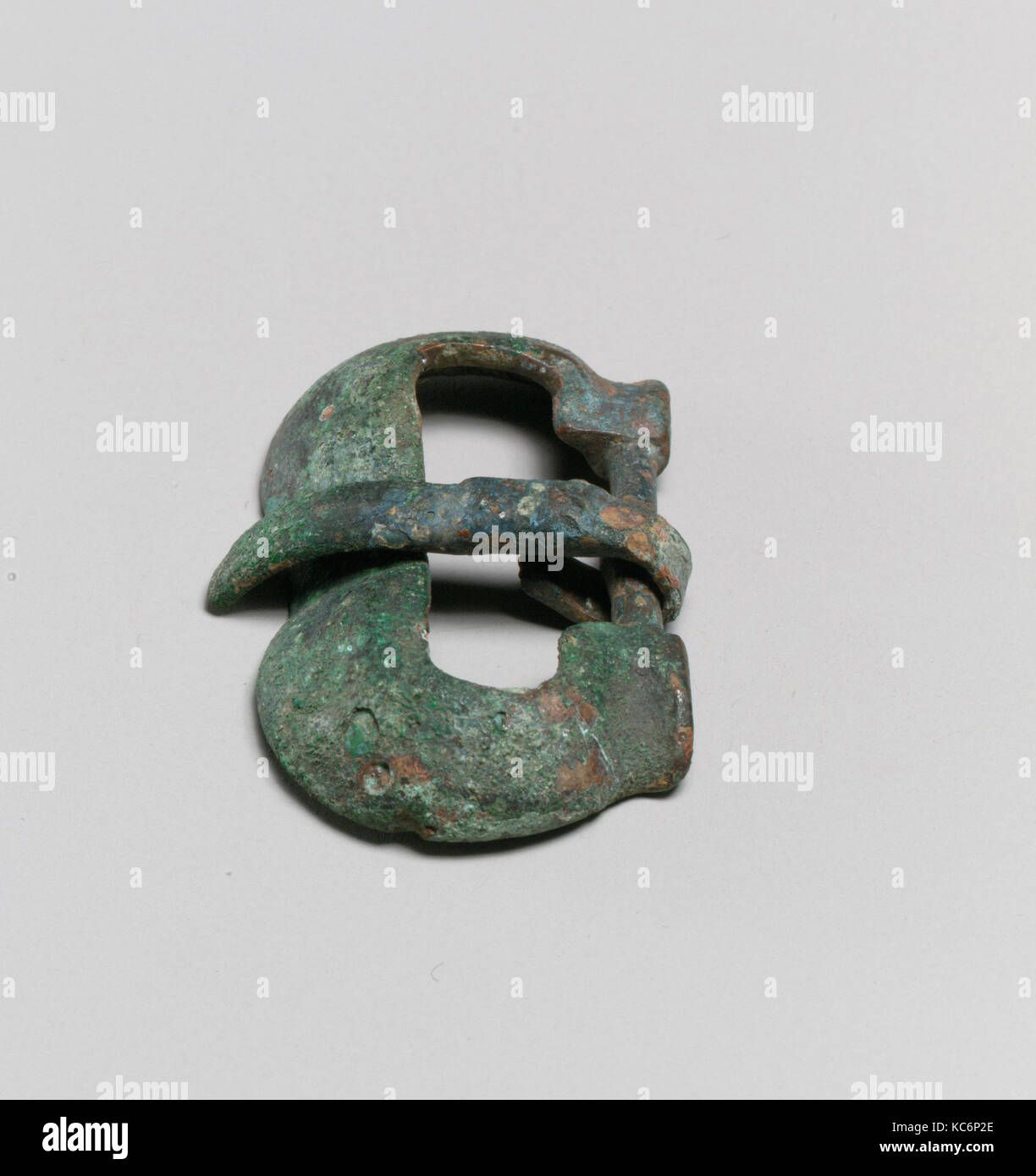 Buckle, Bronze, Autres : 1 5/8 in. (4,1 cm), bronzes Banque D'Images