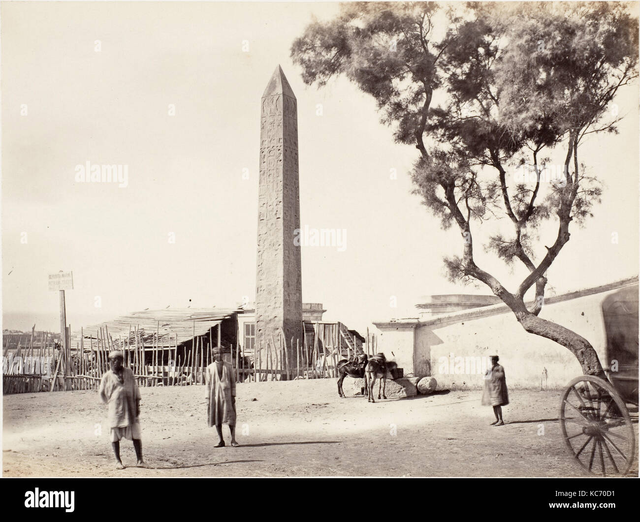 Obélisque égyptien, 'Cleopatra's Needle,' à Alexandrie, Egypte, attribué à Francis Frith, ca. 1870 Banque D'Images