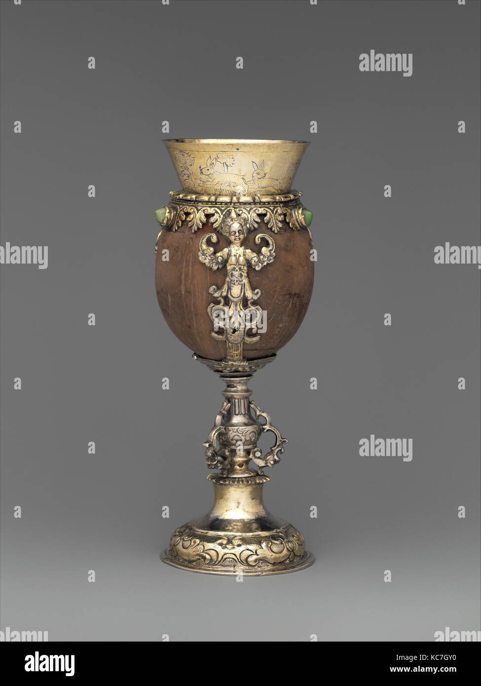 Tasse de noix de coco, ca. 1650, Hongrois, Nagyszeben, argent doré, noix de coco, turquoise, hauteur : 7 3/16 in. (18,3 cm), Metalwork-Silver Banque D'Images