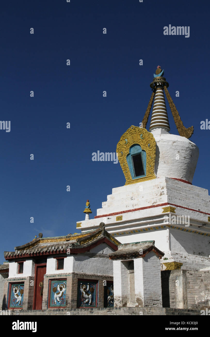 White stupa à Erdene Zuu Monastère, Kharkorin, Mongolie Banque D'Images