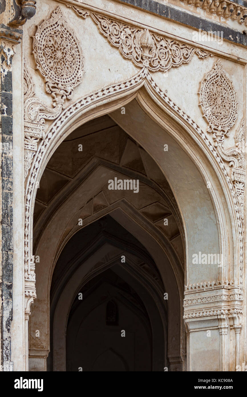 Ibrahim rauza (Tombeau) est le mausolée d'Ibrahim adil shah ii et a été construit au 16ème siècle. Banque D'Images