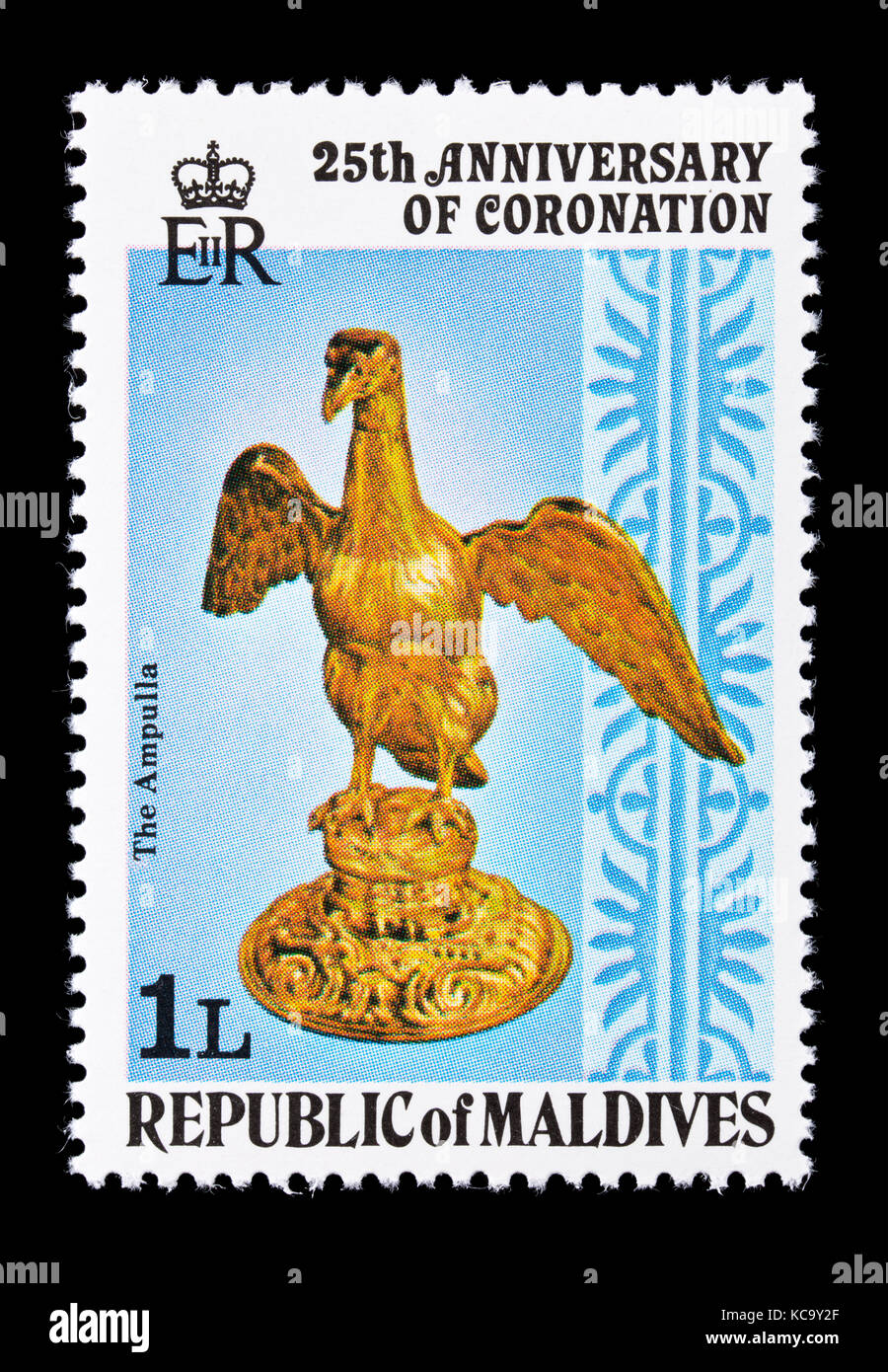 Timbre-poste des Maldives décrivant le sceptre royal avec dove, 25e anniversaire du couronnement de la reine Elizabeth II. Banque D'Images