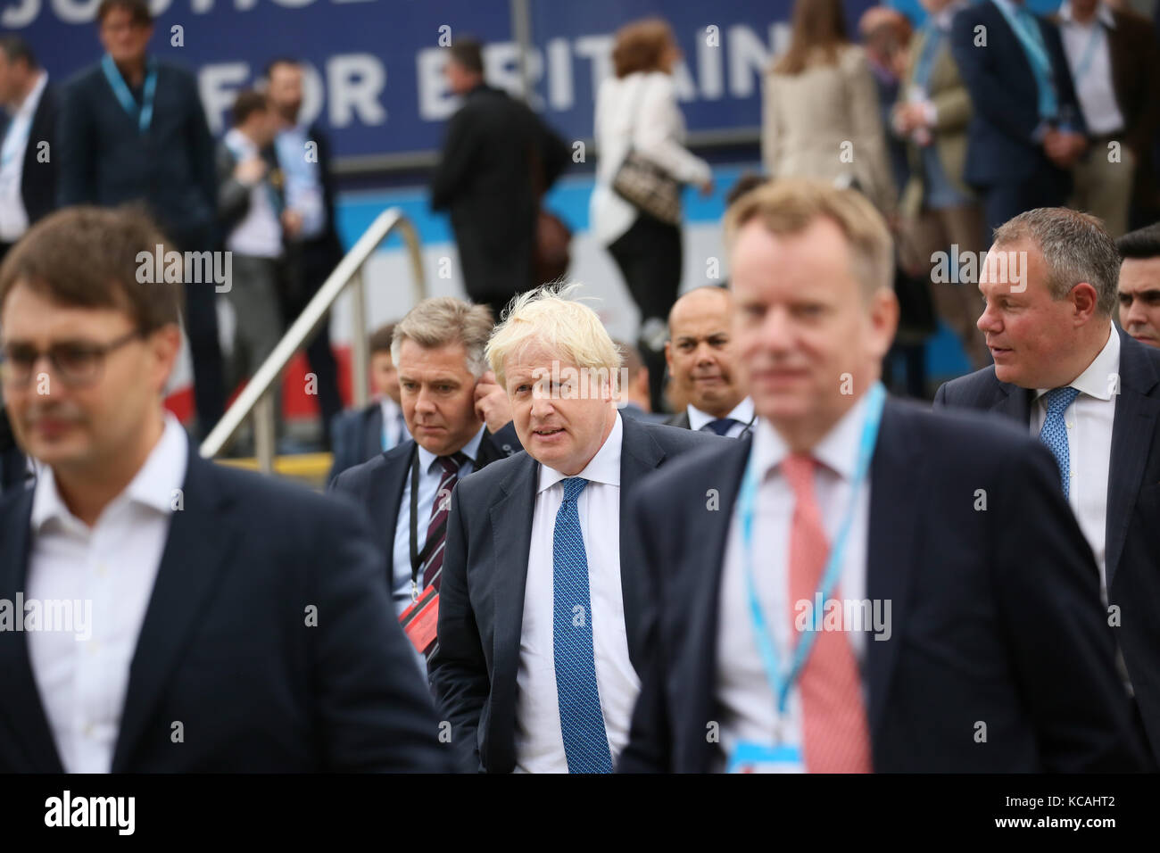 Manchester, UK. 06Th Oct, 2017. Boris Johnson après son discours à la conférence du parti conservateur, Manchester, 3e octobre, 2017 (C)Barbara Cook/Alamy Live News Crédit : Barbara Cook/Alamy Live News Banque D'Images