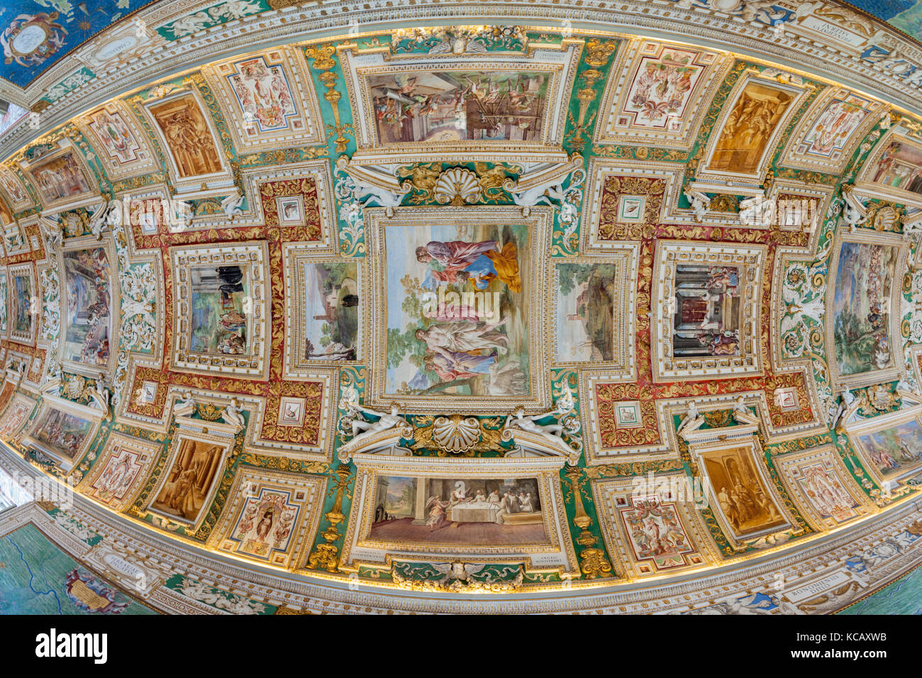 Plafond de la Galerie de cartes au musée du Vatican à Rome. Banque D'Images