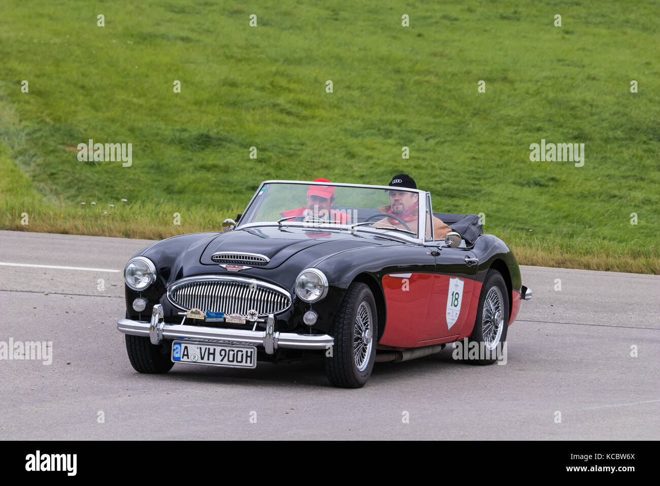 Augsburg, Allemagne - 1 octobre 2017 : 1964 austin-healey 3000 mk iii oldtimer voiture à l'fuggerstadt classic oldtimer 2017 rallye le 1 octobre, 2017 dans Banque D'Images