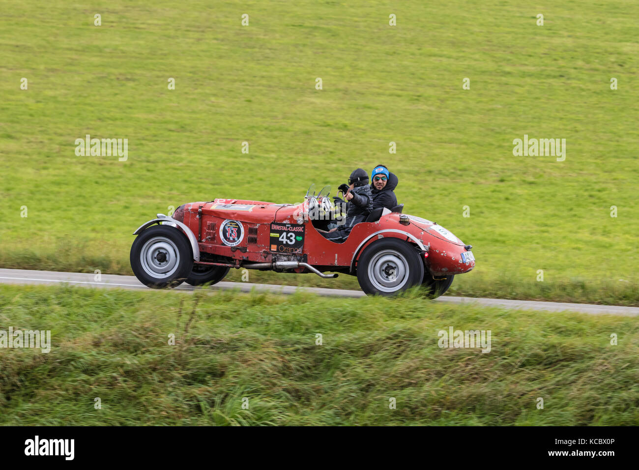 Augsbourg, Allemagne - 1er octobre 2017 : 1949 Allard type M voiture oldtimer au Fuggerstadt Classic 2017 Oldtimer Rallye le 1er octobre 2017 à Augsbourg, G. Banque D'Images