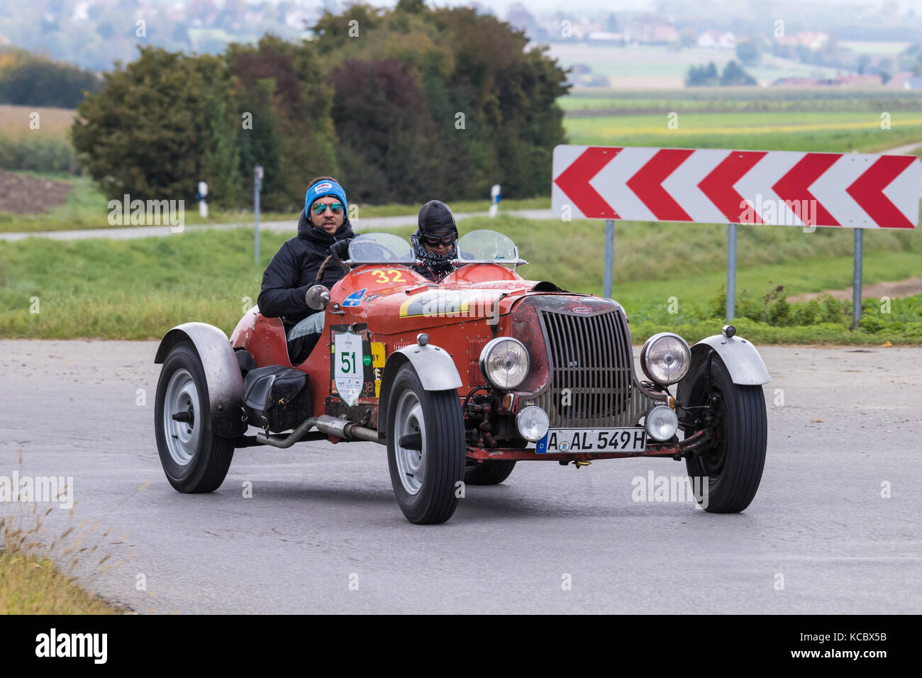 Augsbourg, Allemagne - 1er octobre 2017 : 1949 Allard type M voiture oldtimer au Fuggerstadt Classic 2017 Oldtimer Rallye le 1er octobre 2017 à Augsbourg, G. Banque D'Images