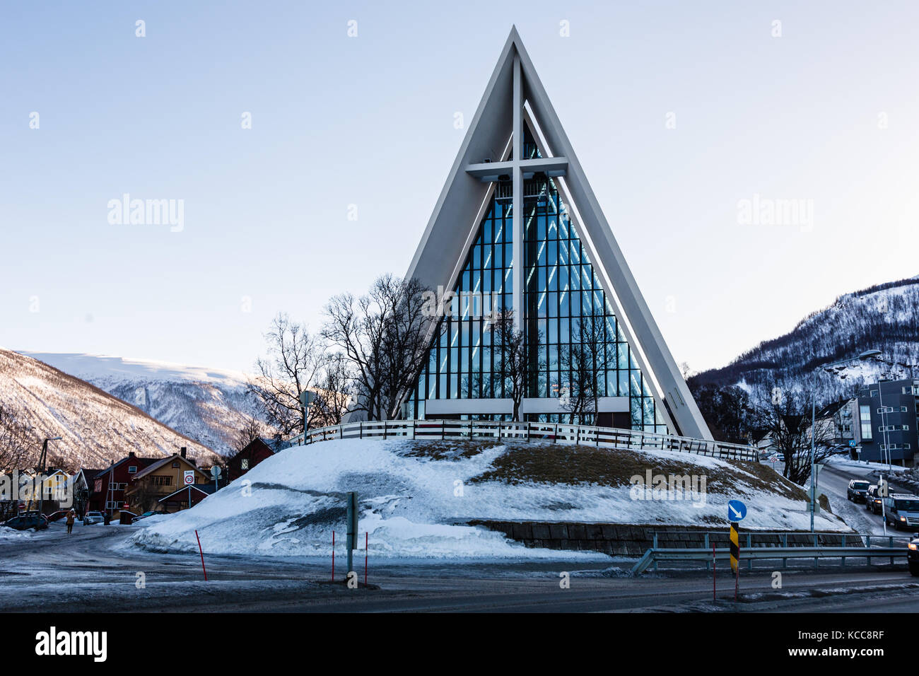 Eglise tromsdalen, également connu sous le nom de la cathédrale ishavskatedralen, arctique, Tromso, Norvège Banque D'Images