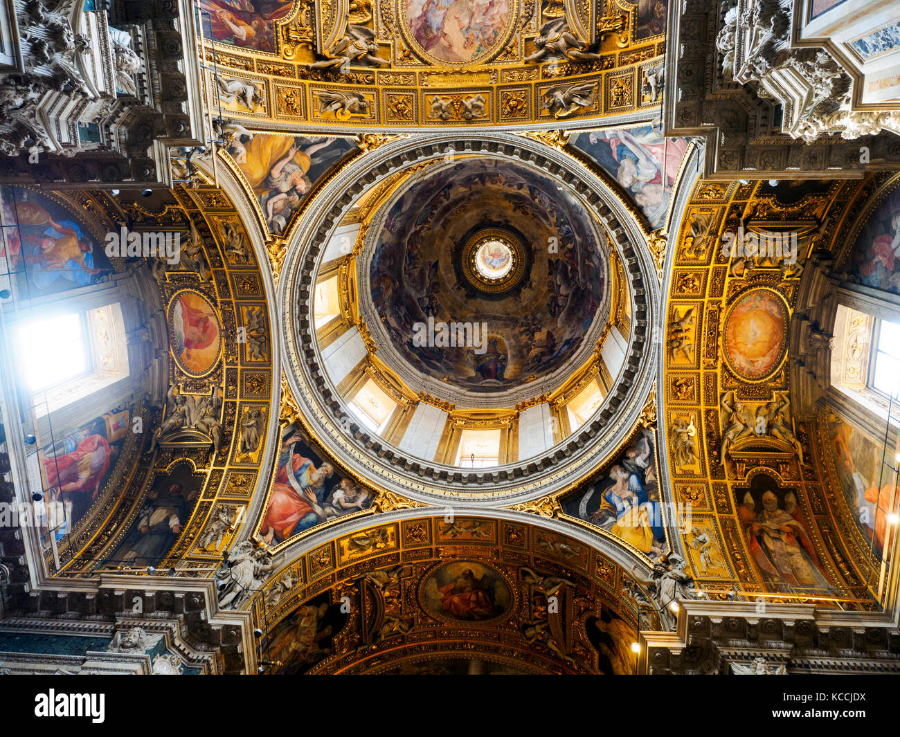 Plafonds de la chapelle Borghèse de la basilique Santa Maria Maggiore - Rome, Italie Banque D'Images