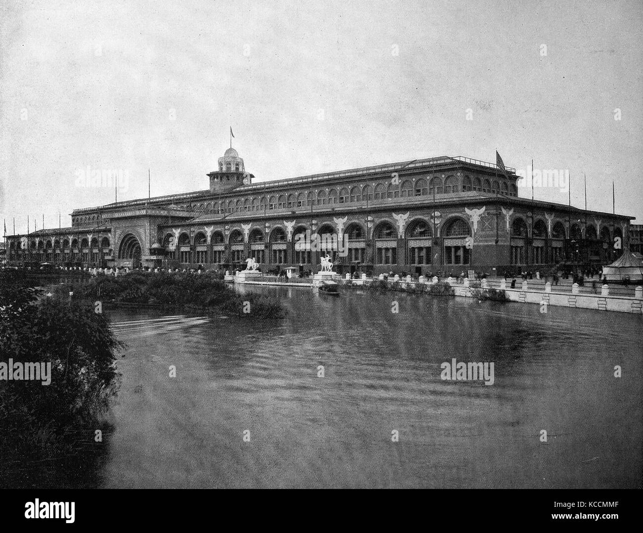 États-unis d'Amérique, Chicago, Illinois city, les bâtiments sur le territoire de l'Exposition Universelle de 1893, le bâtiment de transport numérique, l'amélioration de la reproduction d'une photo historique de l'année 1899 (estimé) Banque D'Images