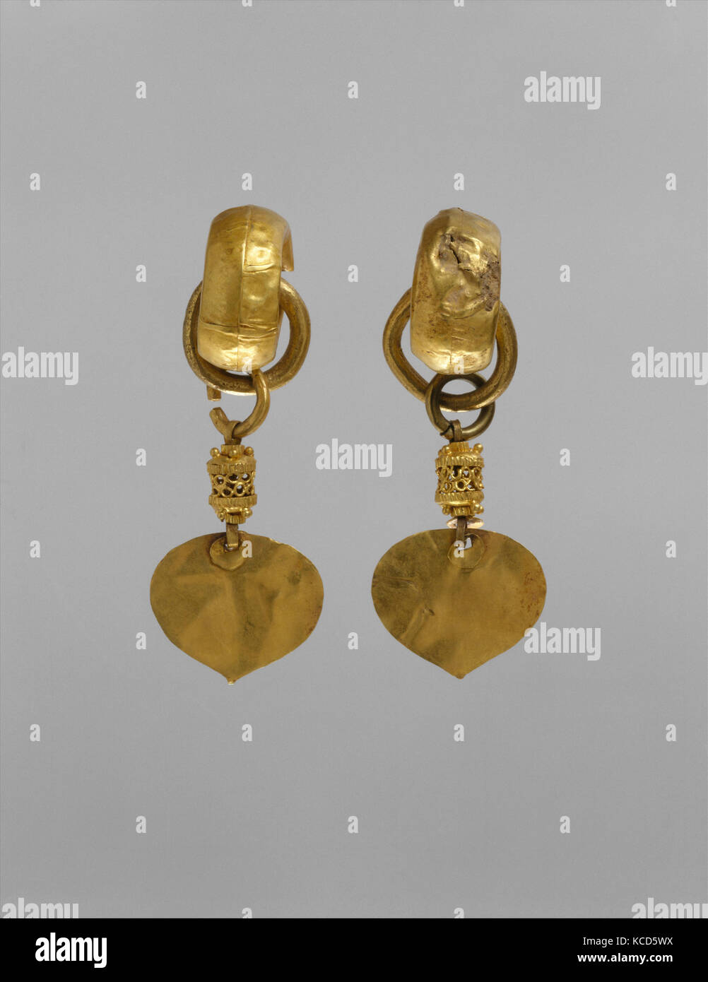 금제 귀걸이 金製耳飾 삼국, 三國, Earring (l'un d'une paire), royaume de Silla, 5e siècle Banque D'Images