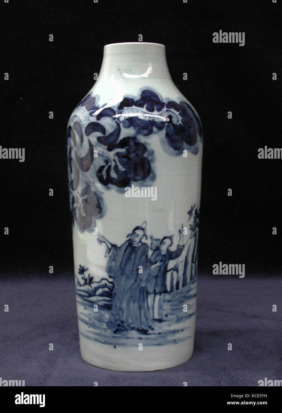 Vase cylindrique, ca. 1770, britannique, Liverpool, Soft-pâte porcelaine, hauteur : 8 1/4 in. (21 cm), Ceramics-Porcelain Banque D'Images